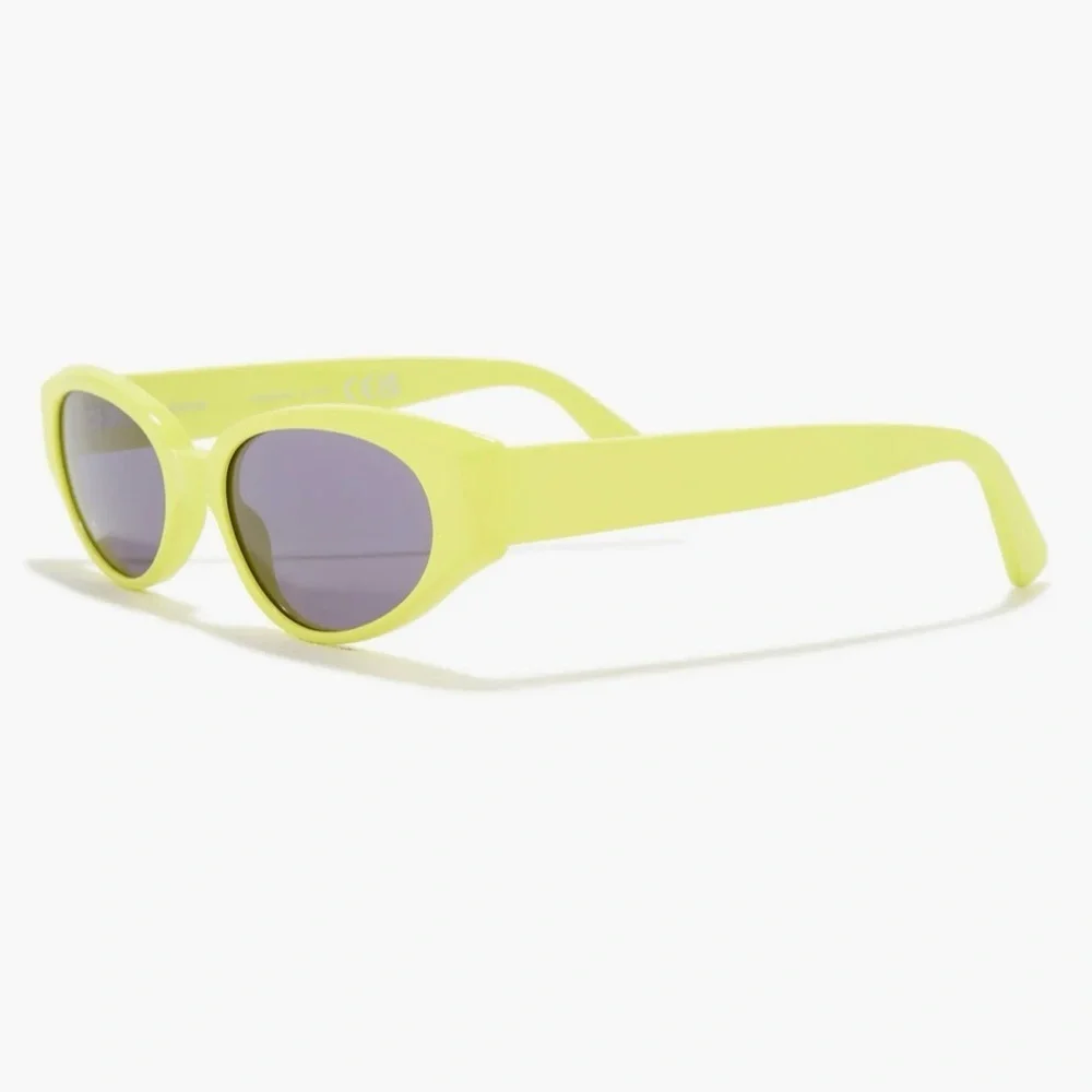 Kimeze  YELLOW SMOKE, 54mm Oval Sunglasses. One Size. NEW - Picture 2 of 6